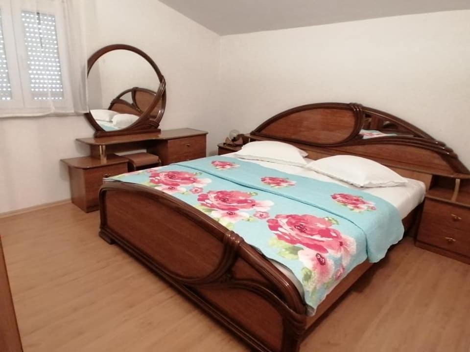 Pacho Apartment Baska Voda Exterior photo